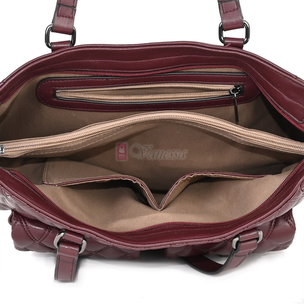 Ежедневна дамска чанта от еко кожа, в цвят бордо. Код: 430 Ежедневна дамска чанта от еко кожа, в цвят бордо. Код: 430