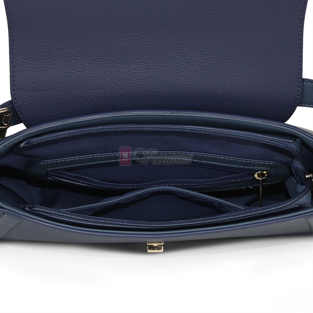 Дамска чанта от екологична кожа в син цвят. Код: MC453