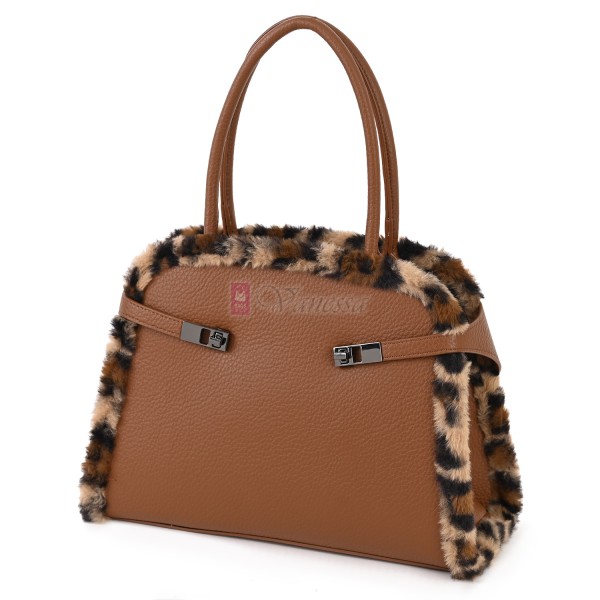  Дамска чанта от екологична кожа в кафяв цвят. Код: 461