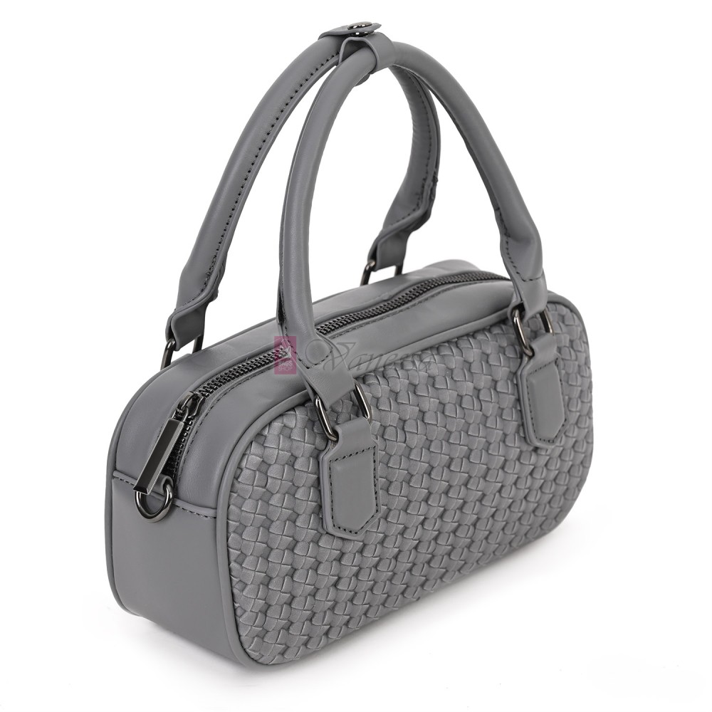 Малка дамска чанта от еко кожа, в сив цвят. Код: 478 Малка дамска чанта от еко кожа, в сив цвят. Код: 478