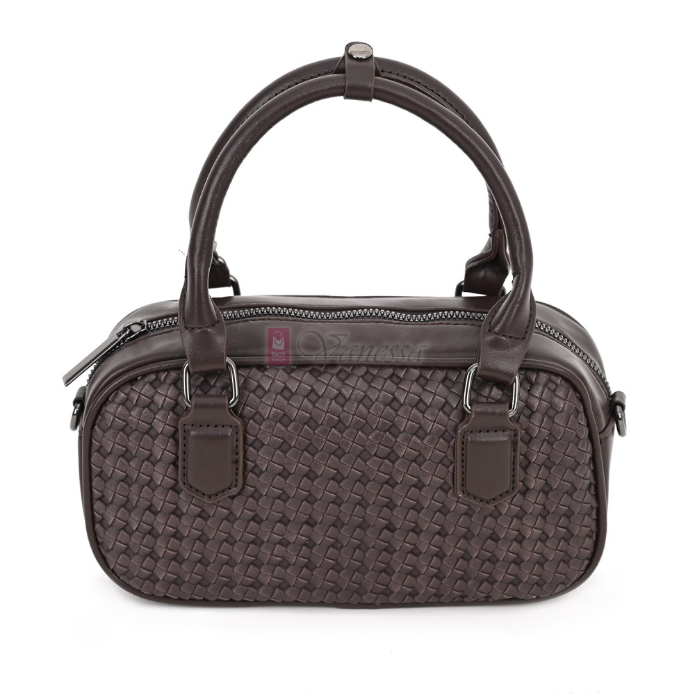 Малка дамска чанта от еко кожа, в тъмнокафяв цвят. Код: 478