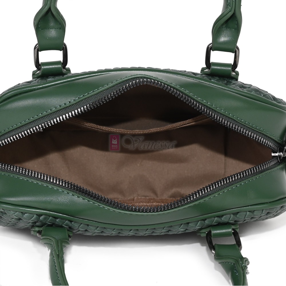 Малка дамска чанта от еко кожа, в зелен цвят. Код: 478 Малка дамска чанта от еко кожа, в зелен цвят. Код: 478