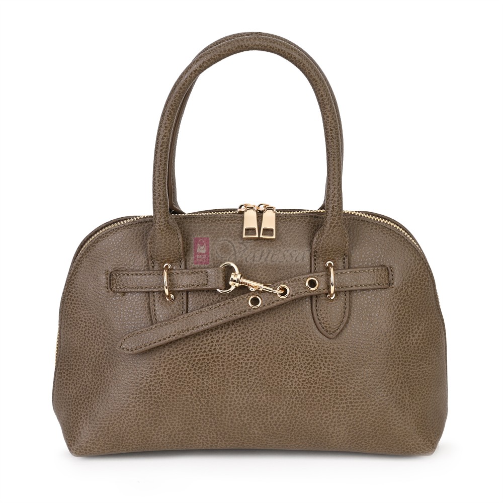 Малка дамска чанта от еко кожа, в тъмнобежов цвят. Код: 483