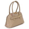 Малка дамска чанта от естествена кожа, в бежов цвят. Код: 56EK