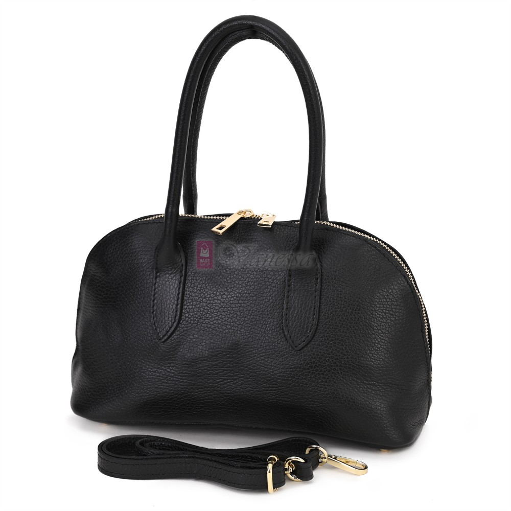 Малка дамска чанта от естествена кожа, в черен цвят. Код: 56EK