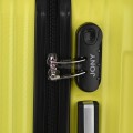 Малък slim куфар от полипропилен, в жълт цвят. Код: M5832