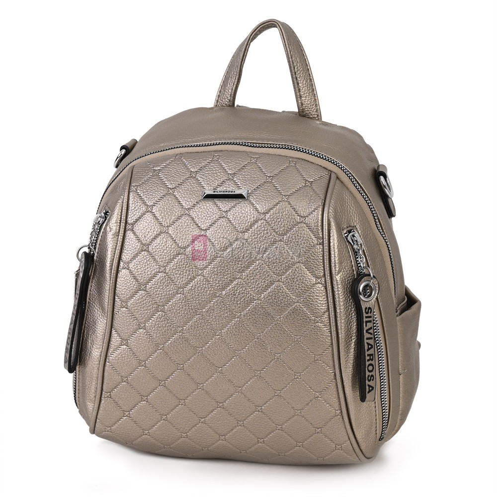 Дамска раница от висококачествена еко кожа в златист цвят. Код: 5899  Дамска раница от висококачествена еко кожа в златист цвят. Код: 5899