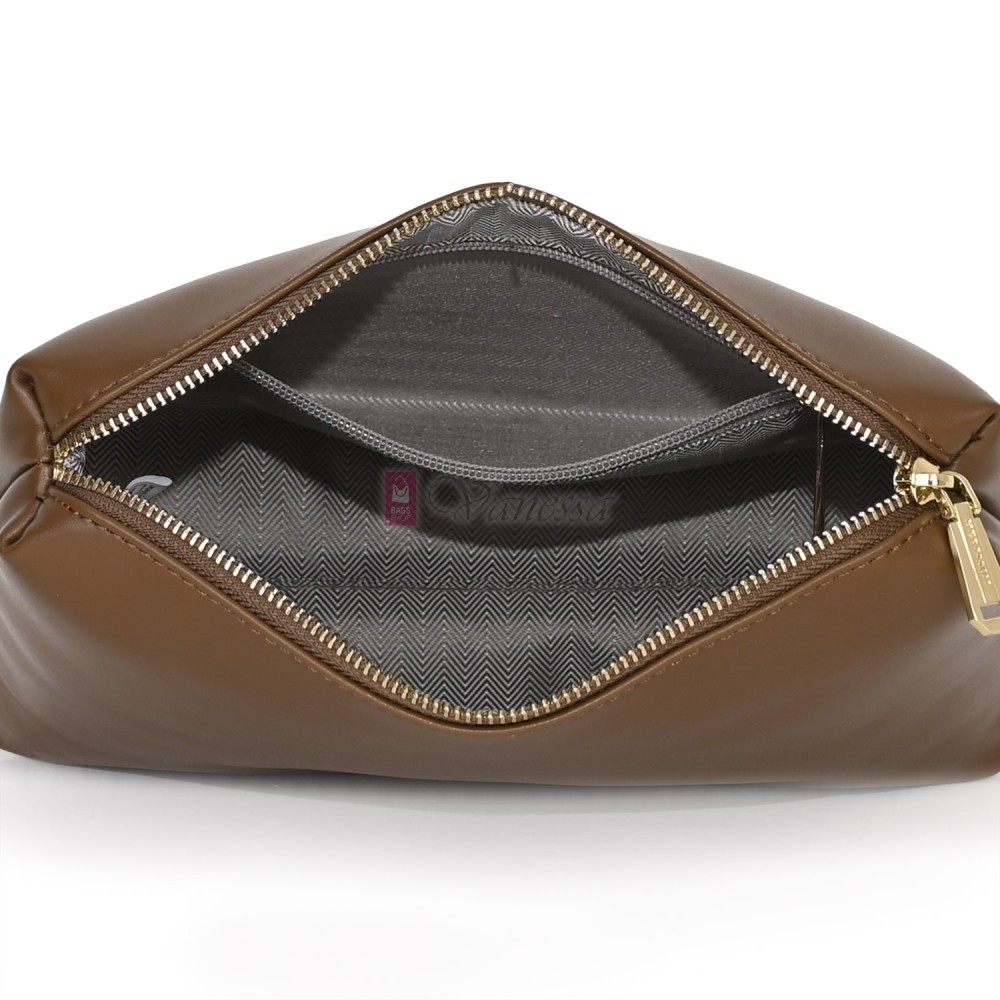 Двулицева дамска чанта от висококачествена еко кожа в кафяв цвят Код: 6065 Двулицева дамска чанта от висококачествена еко кожа в кафяв цвят Код: 6065