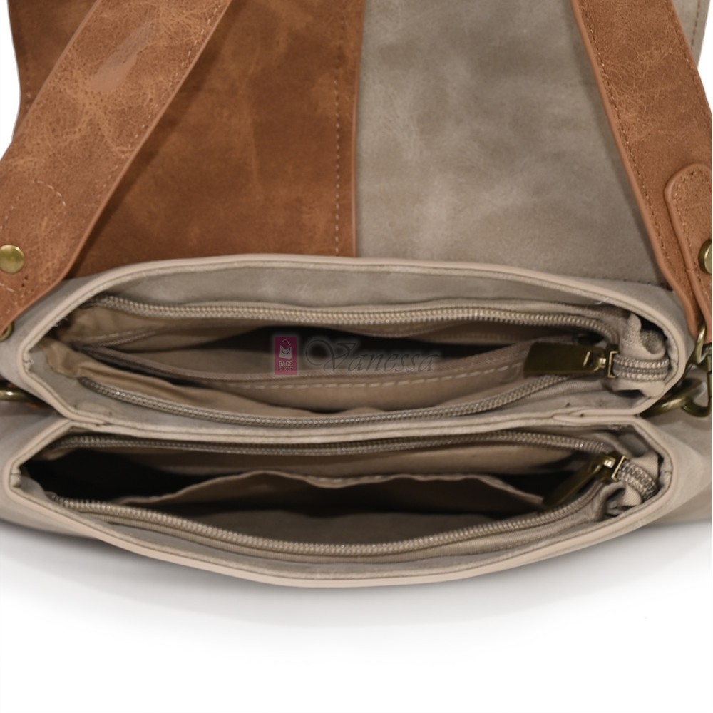  Дамска ежедневна чанта от велур, в бежов/кафяв цвят. Код: 6259-30