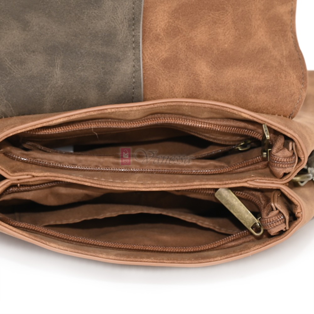  Дамска ежедневна чанта от велур, в кафяв цвят. Код: 6259-30