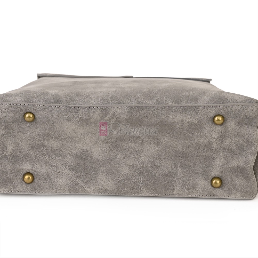  Дамска ежедневна чанта от велур, в сив цвят. Код: 6259-30