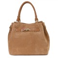 Елегантна дамска чанта, от естествена велурена кожа, в светлокафяв цвят. Код: EK65