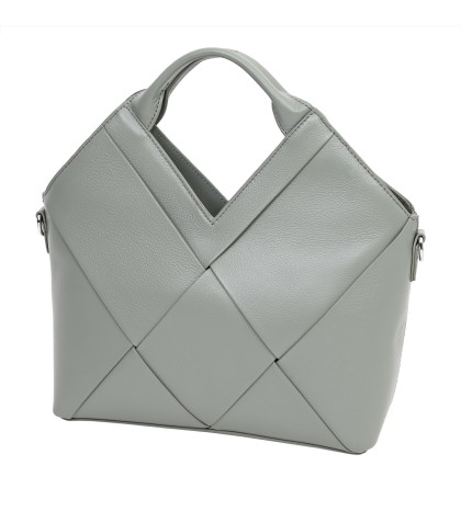 Дамска чанта от естествена кожа в светлозелен цвят. Код: 6606