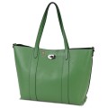 Голяма дамска чанта от естествена кожа в зелен цвят. Код: EK67-1