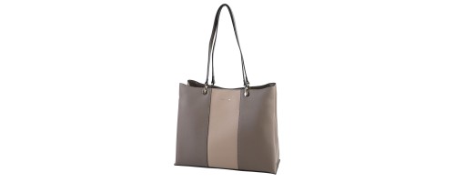  Дамска чанта от висококачествена еко кожа в бежов цвят. Код: 7012