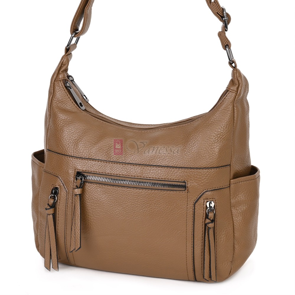 Дамска ежедневна чанта от висококачествена екологична кожа в тъмнобежов цвят Код: 7077 Дамска ежедневна чанта от висококачествена екологична кожа в тъмнобежов цвят Код: 7077