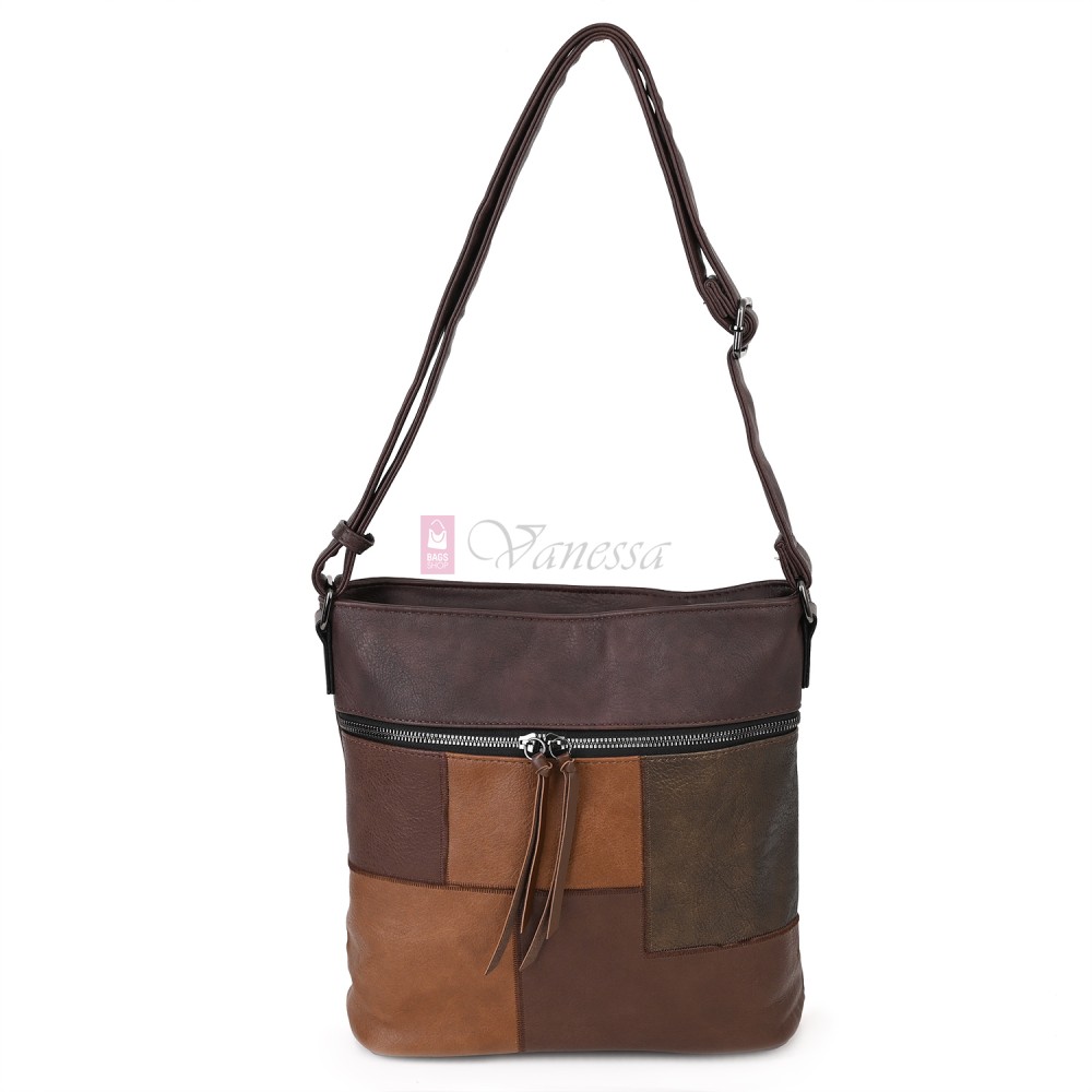 Дамска ежедневна чанта от висококачествена еко кожа, в тъмнокафяв цвят Код: 7163