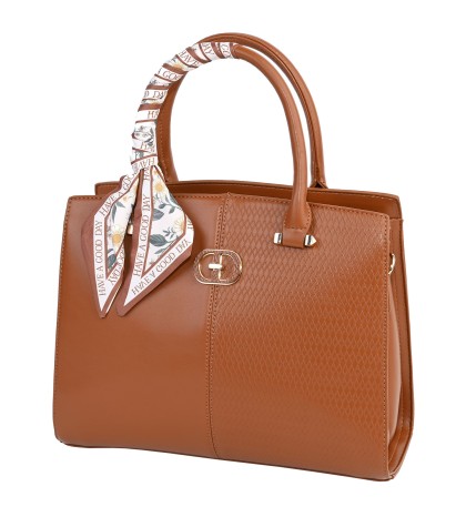 Атрактивна елегантна дамска чанта от еко кожа в кафяв цвят Код: 809