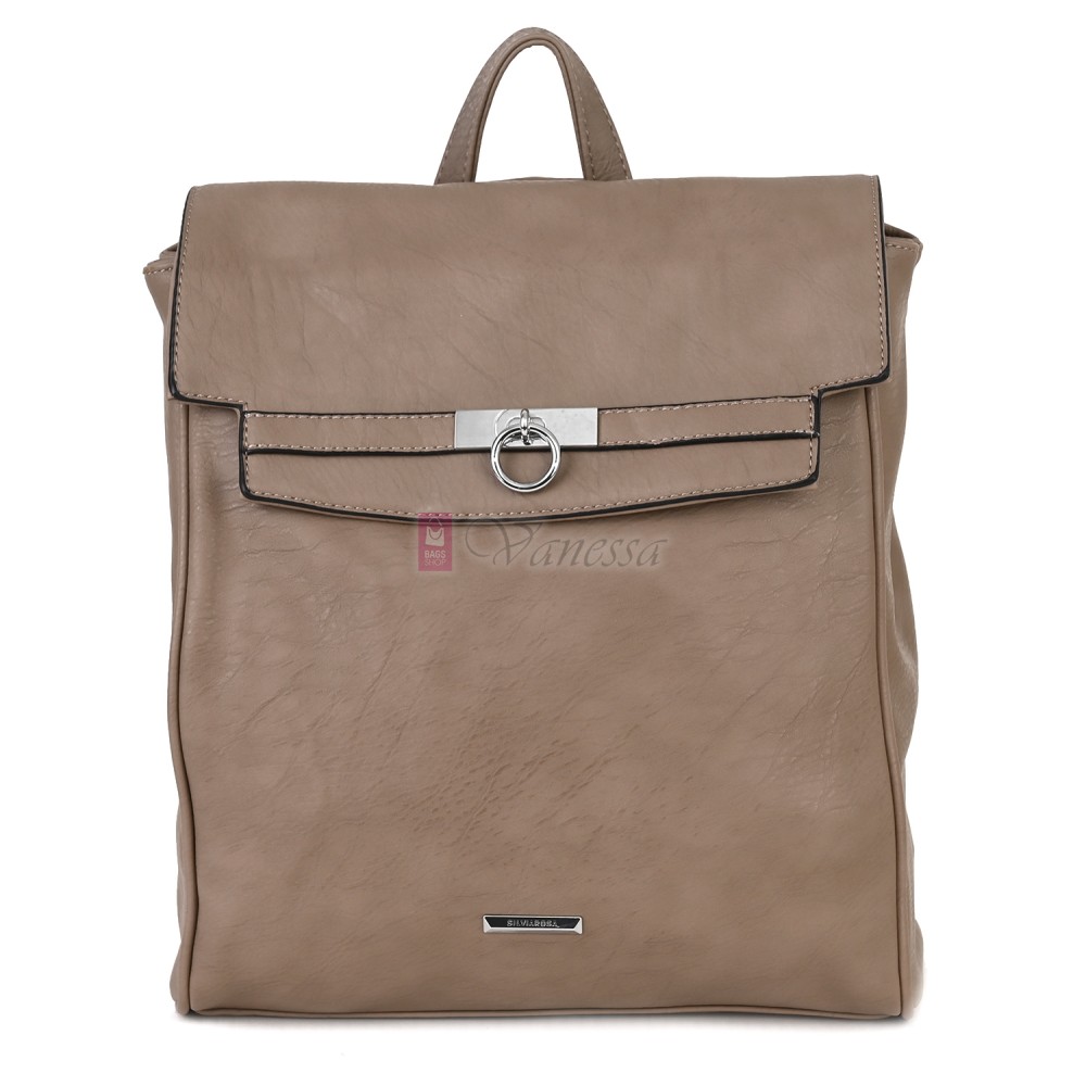  Дамска раница от висококачествена еко кожа, в бежов цвят. Код: 8202