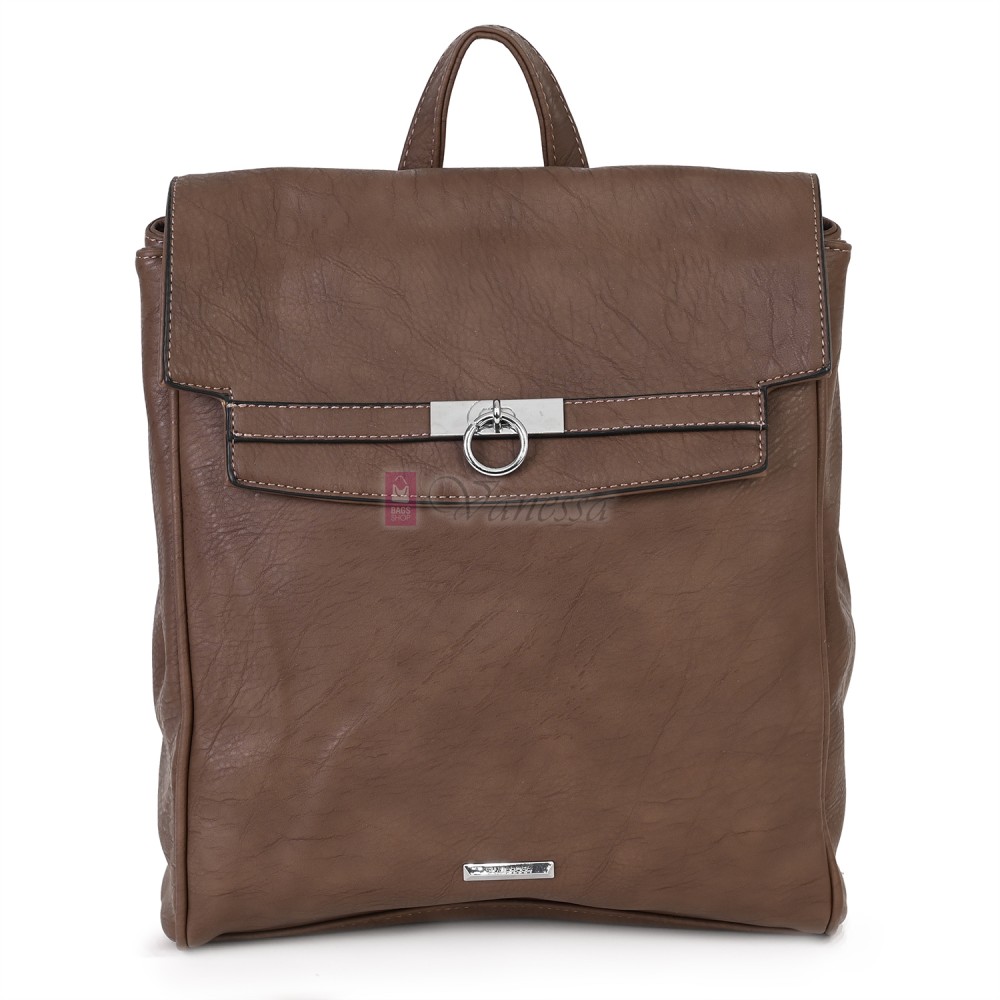  Дамска раница от висококачествена еко кожа, в кафяв цвят. Код: 8202