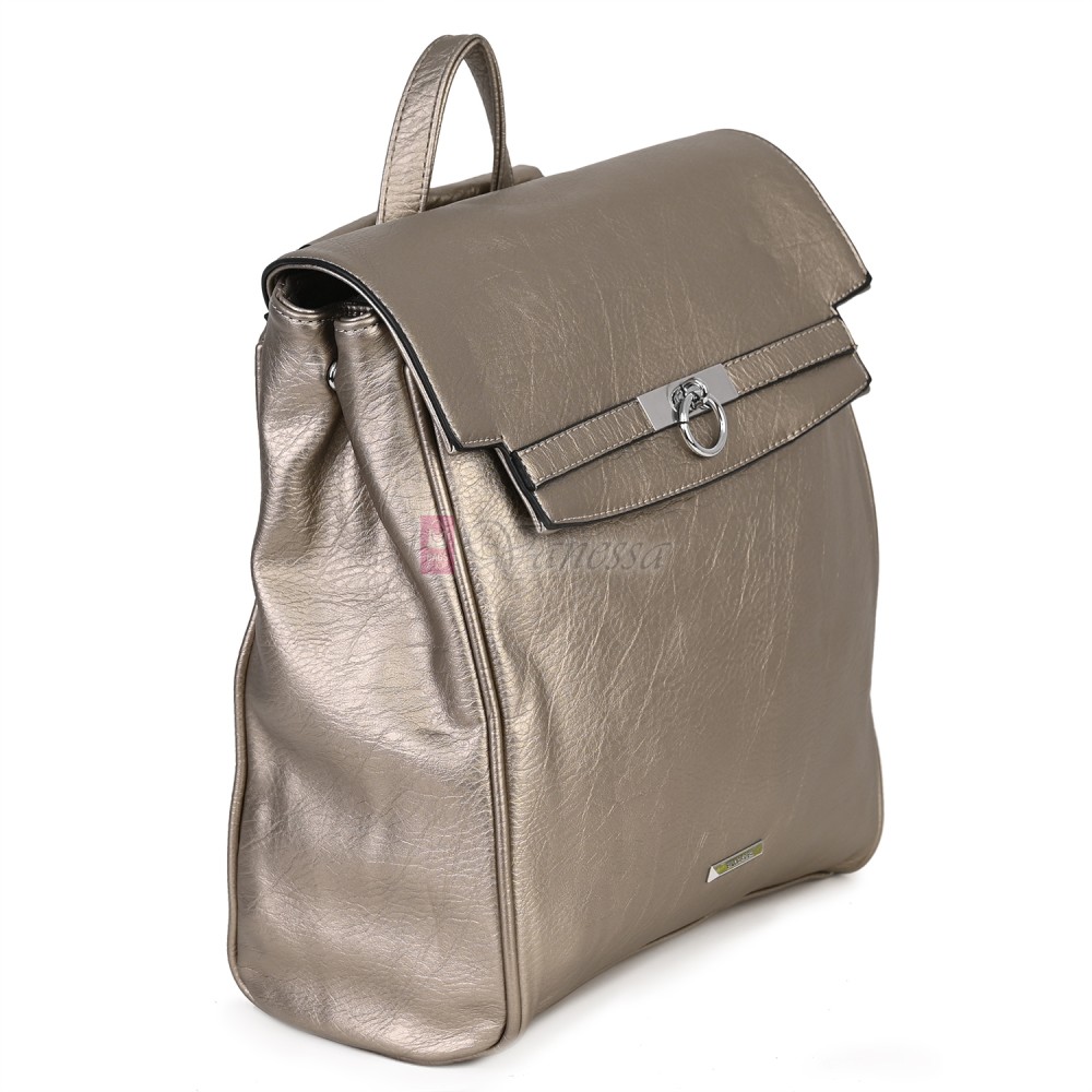  Дамска раница от висококачествена еко кожа, в златист цвят. Код: 8202