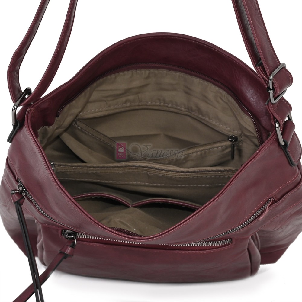 Дамска ежедневна чанта от екологична кожа в цвят бордо Код: 8236 Дамска ежедневна чанта от екологична кожа в цвят бордо Код: 8236