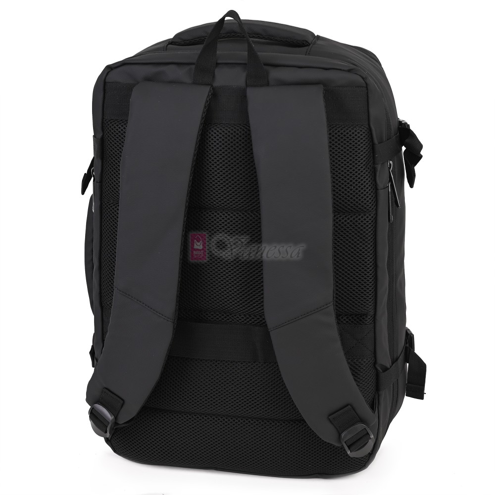 Мъжка раница от висококачествен текстил, в черен цвят. Код 2403