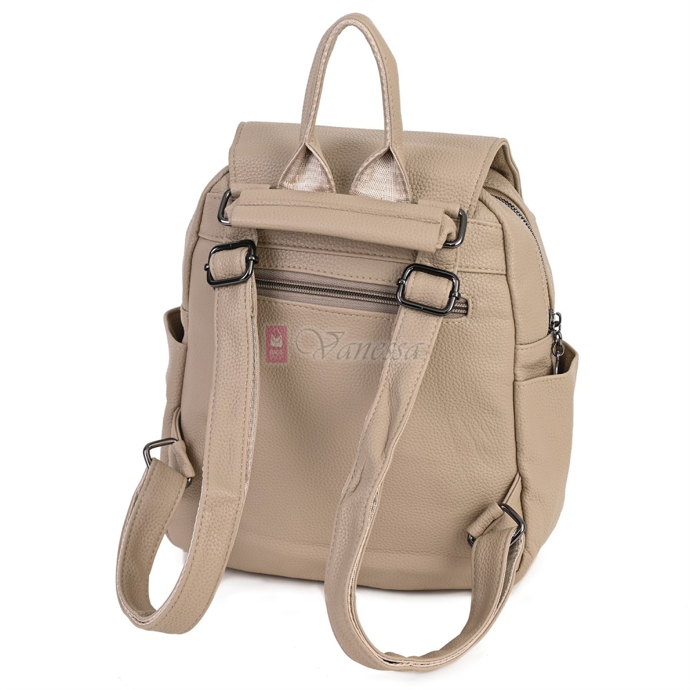  Дамска раница от висококачествена еко кожа в бежов цвят. Код: 865