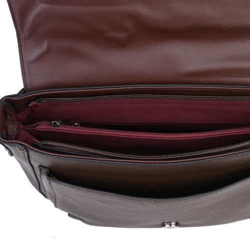 Дамска чанта от еко кожа в кафяв цвят Код: 8677