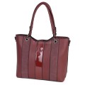Голяма дамска ежедневна чанта от еко кожа, в цвят бордо. Код: 88001
