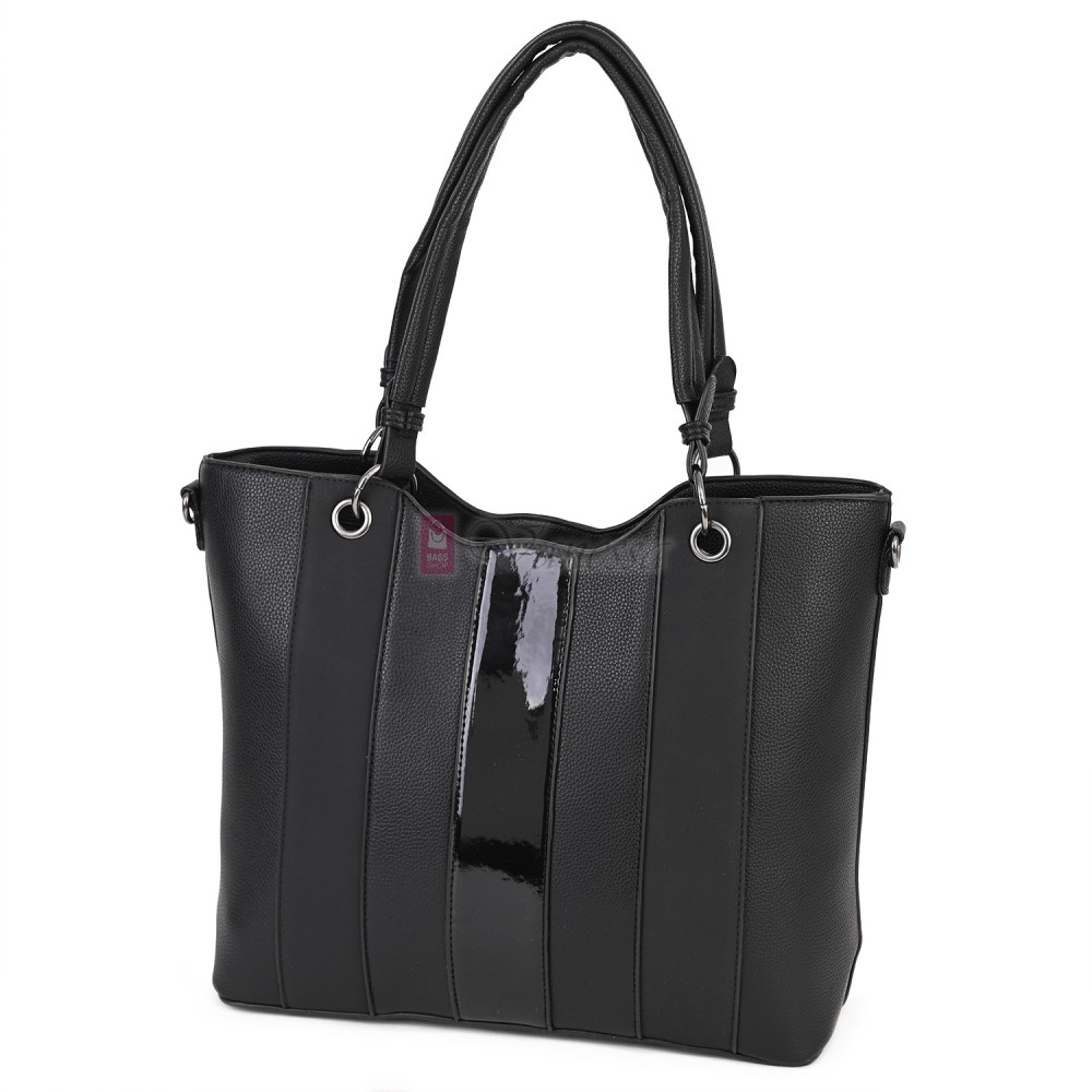 Голяма дамска ежедневна чанта от еко кожа, в черен цвят. Код: 88001