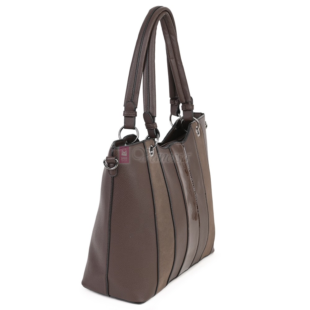 Голяма дамска ежедневна чанта от еко кожа, в тъмнокафяв цвят. Код: 88001