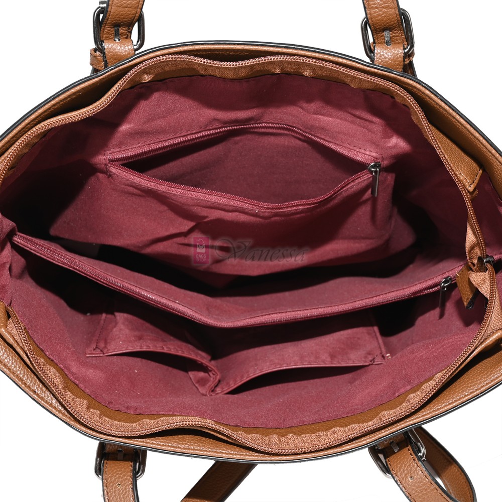 Голяма дамска ежедневна чанта от еко кожа, в кафяв цвят. Код: 88007