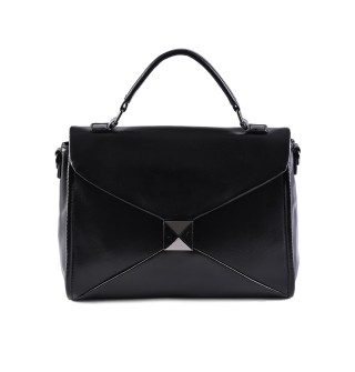 Дамска чанта през рамо от еко кожа в черен цвят. Код: 9019