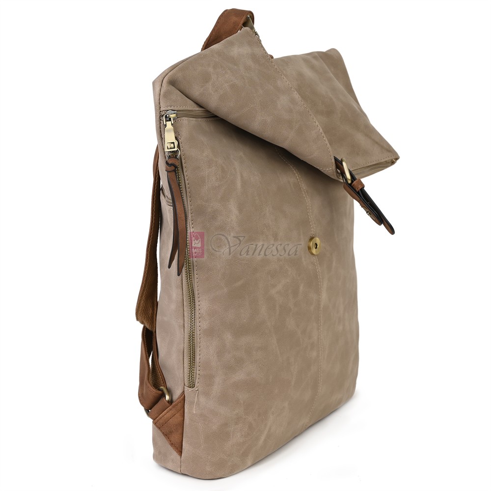 Голяма дамска раница от велур, в бежов цвят. Код: 90208-9