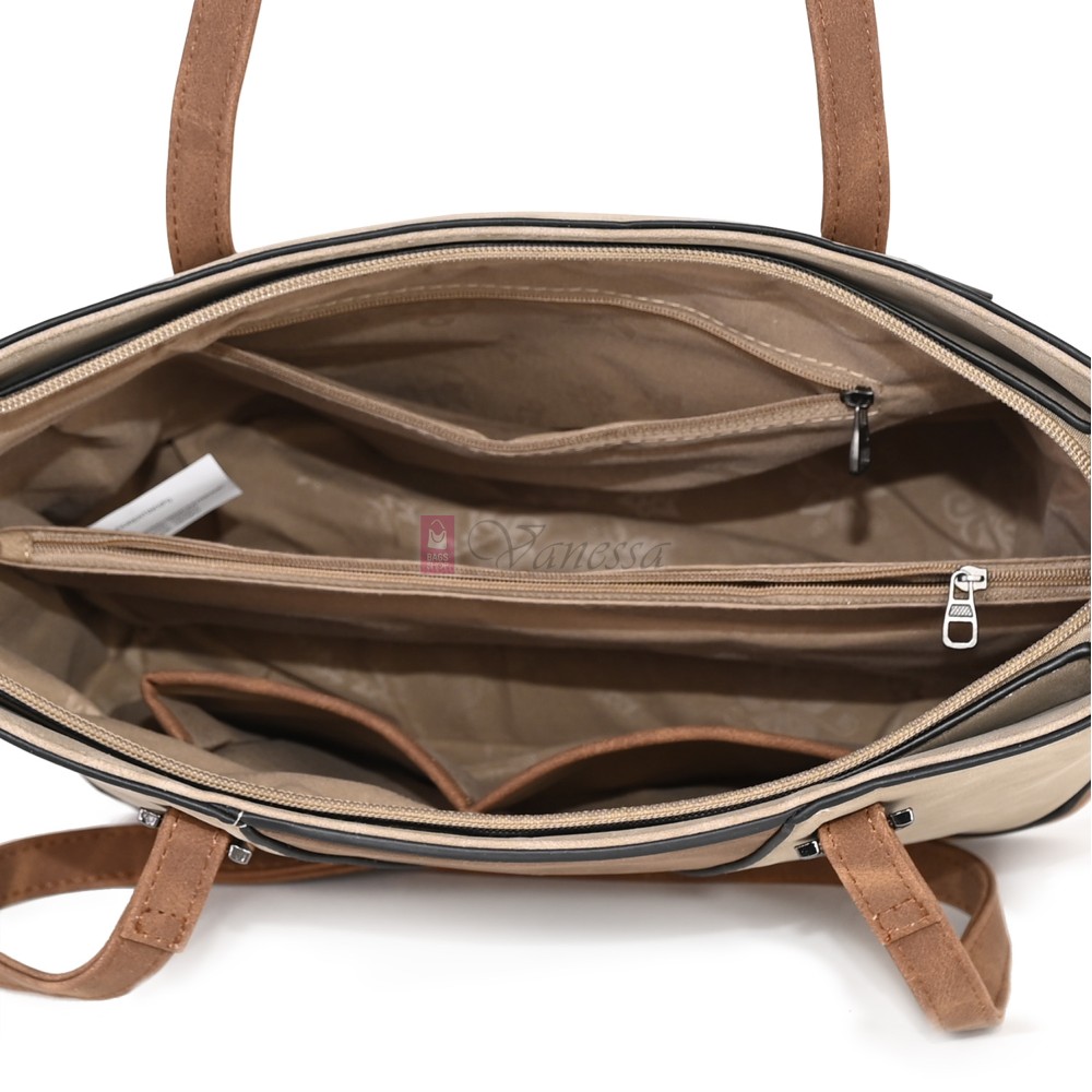 Дамска ежедневна чанта от велур в бежов цвят. Код: 90313  Дамска ежедневна чанта от велур в бежов цвят. Код: 90313