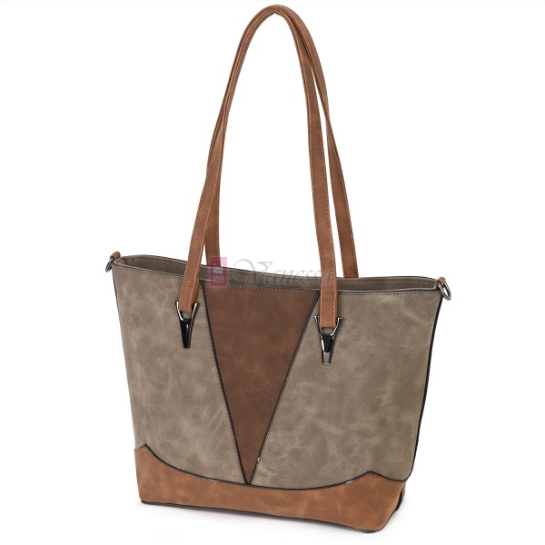 Дамска ежедневна чанта от велур в тъмнобежов цвят. Код: 90313