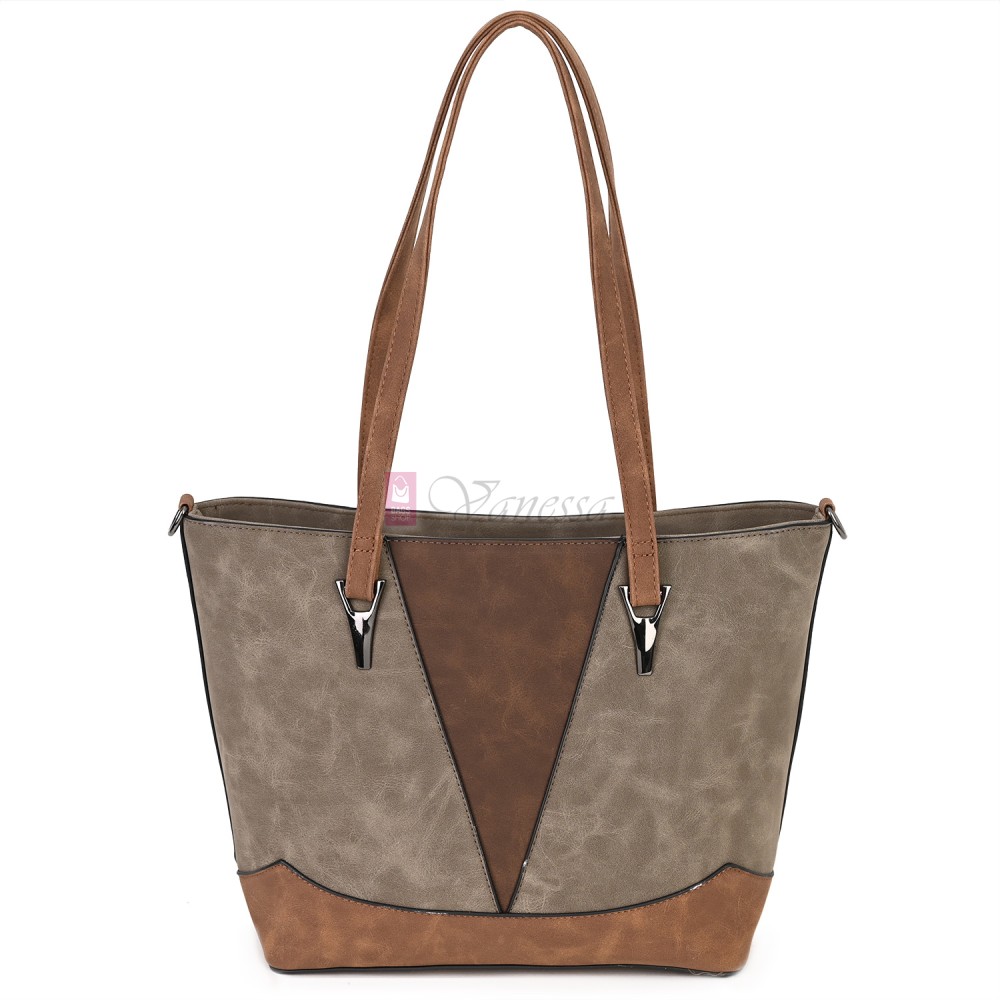 Дамска ежедневна чанта от велур в тъмнобежов цвят. Код: 90313  Дамска ежедневна чанта от велур в тъмнобежов цвят. Код: 90313