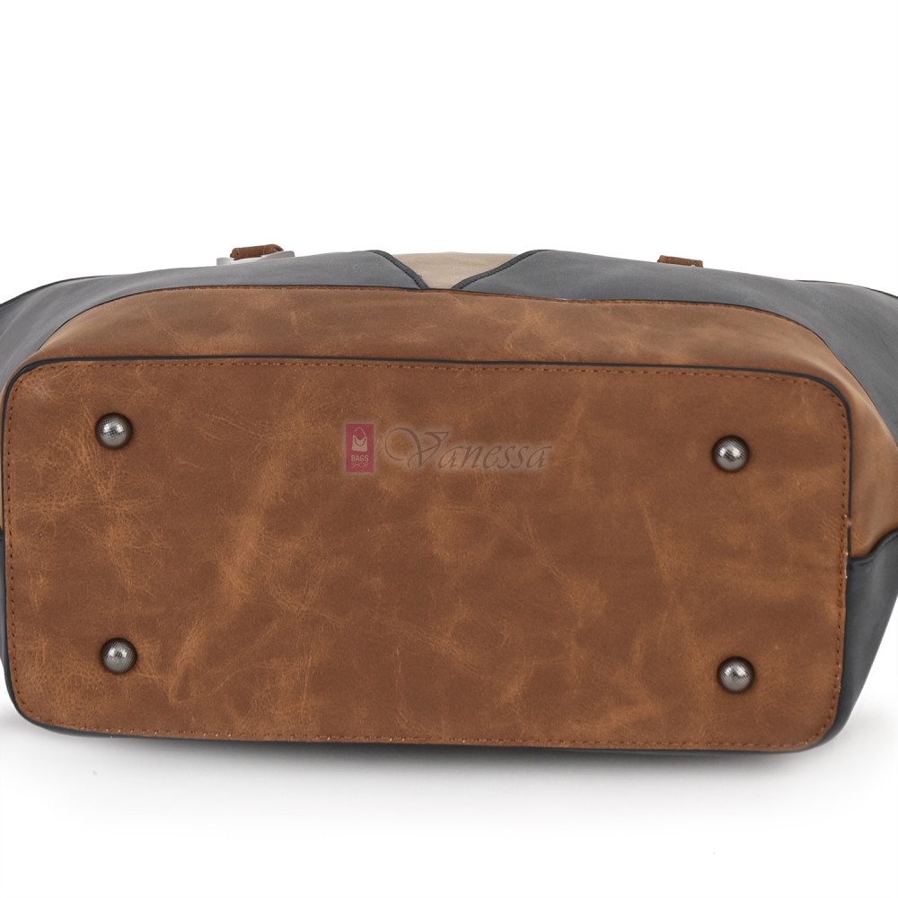 Дамска ежедневна чанта от велур в тъмносин цвят. Код: 90313  Дамска ежедневна чанта от велур в тъмносин цвят. Код: 90313