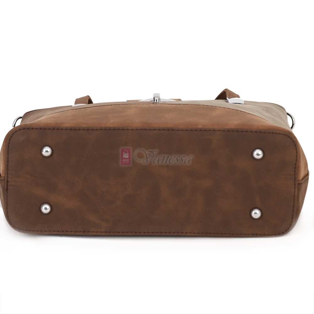 Дамска ежедневна чанта от велур в тъмнокафяв цвят. Код: 90316  Дамска ежедневна чанта от велур в тъмнокафяв цвят. Код: 90316