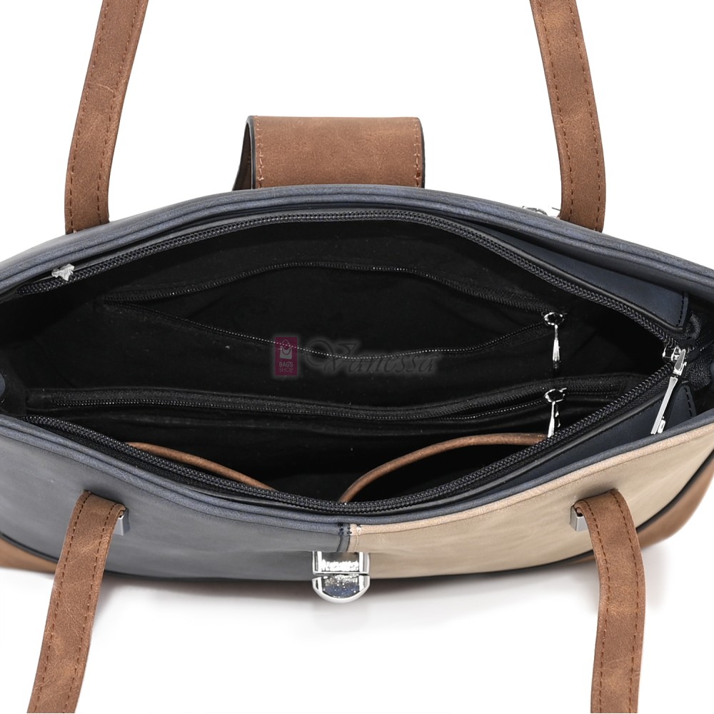 Дамска ежедневна чанта от велур в тъмносин цвят. Код: 90316  Дамска ежедневна чанта от велур в тъмносин цвят. Код: 90316