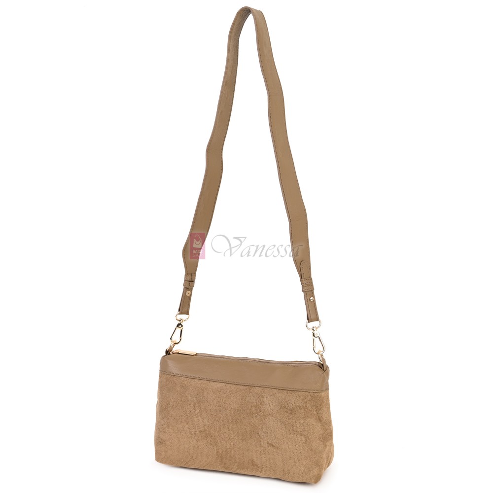 Голяма дамска чанта от еко кожа, в кафяв цвят. Код: 965