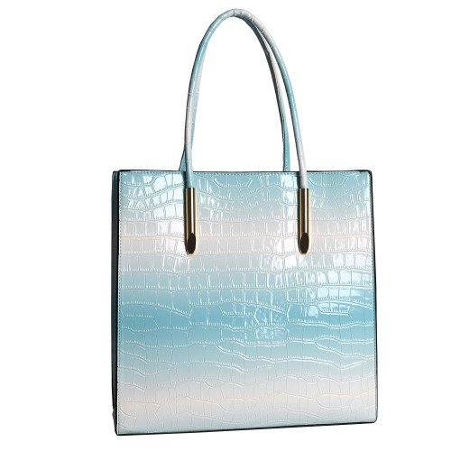 Дамска елегантна чанта от кроко кожа в светло син цвят. Код: 9818