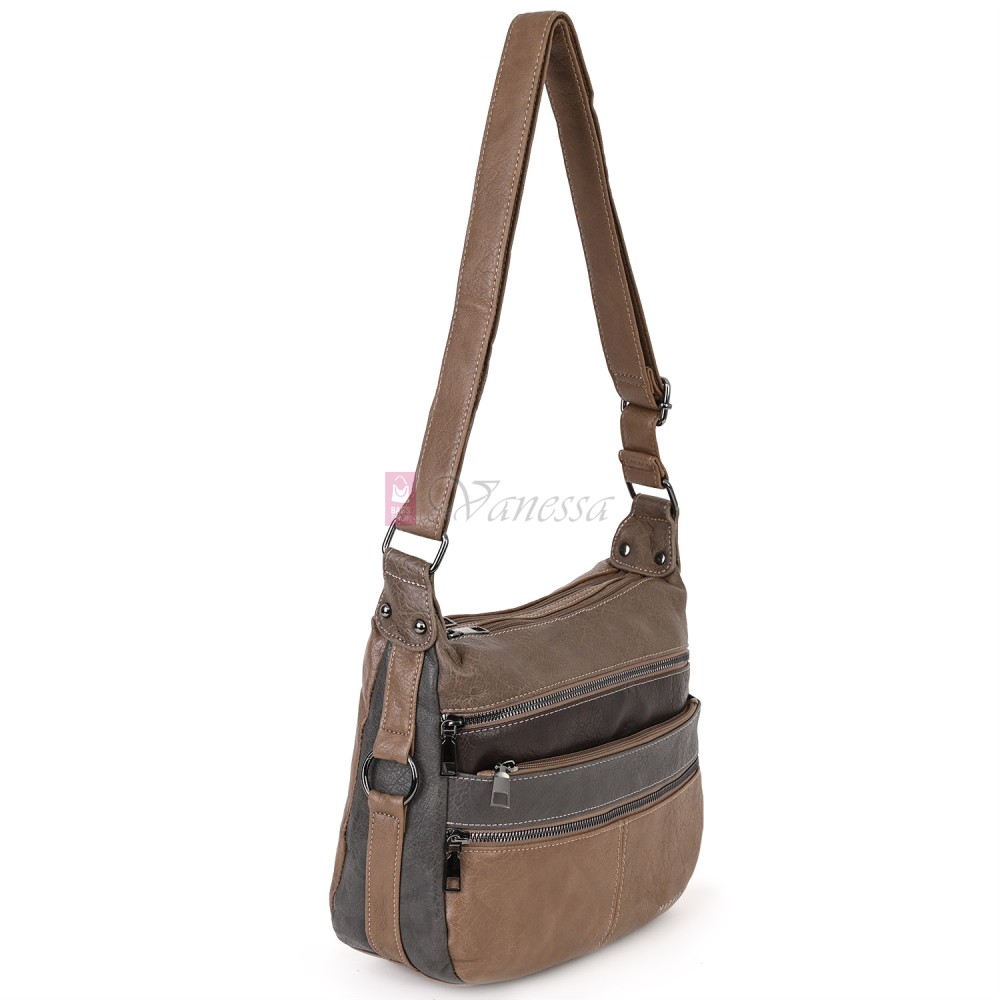 Дамска чанта от екологична кожа в бежов цвят. Код: 9828 Дамска чанта от екологична кожа в бежов цвят. Код: 9828