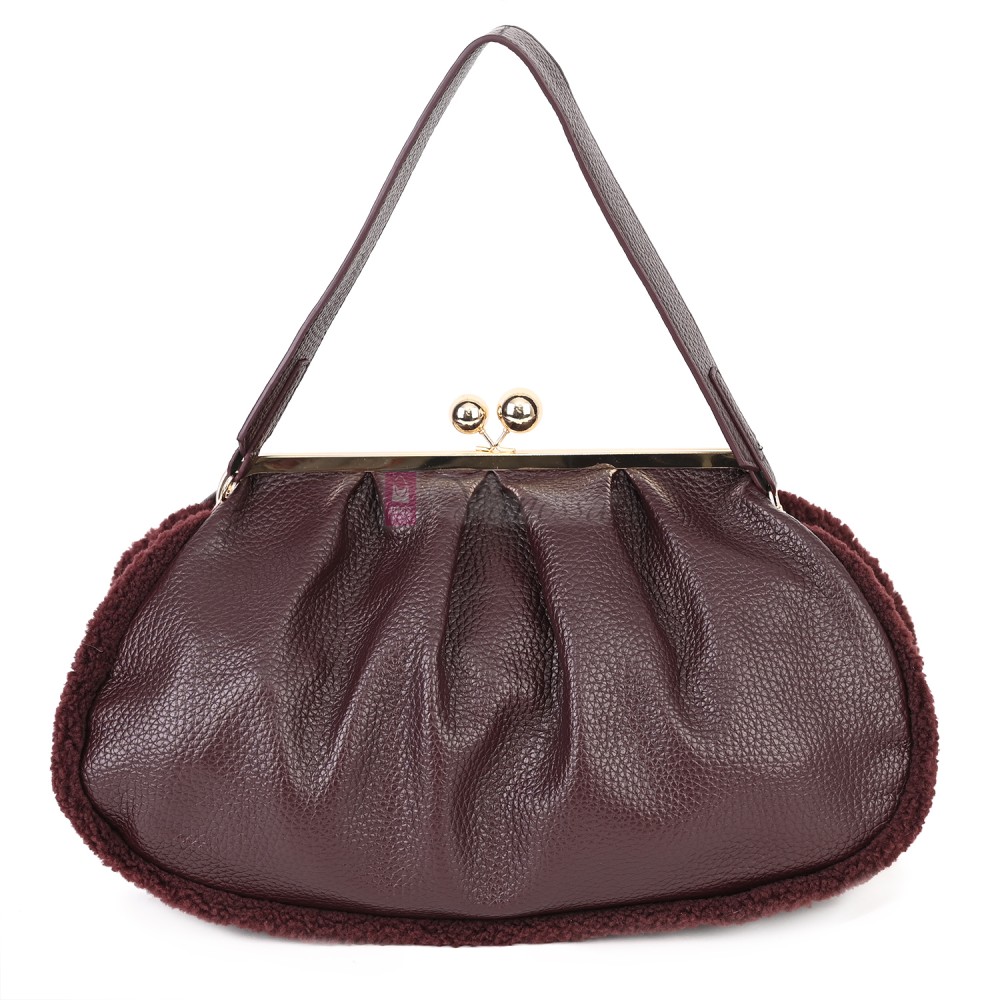 Голяма дамска чанта от еко кожа, в цвят бордо. Код: 997