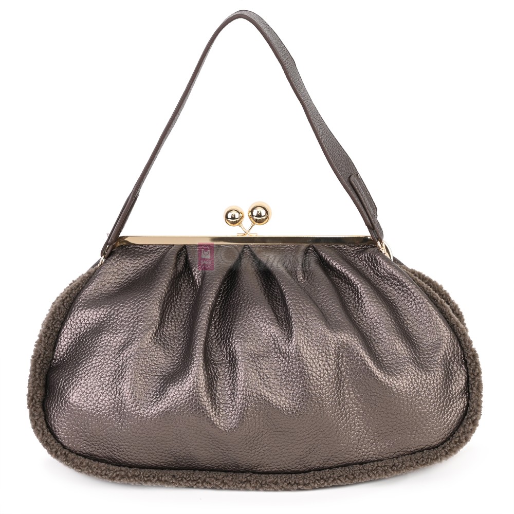 Голяма дамска чанта от еко кожа, в бронзов цвят. Код: 997