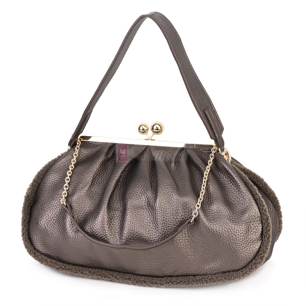 Голяма дамска чанта от еко кожа, в бронзов цвят. Код: 997