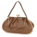 Голяма дамска чанта от еко кожа, в кафяв цвят. Код: 997