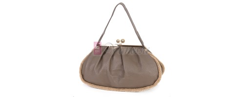 Голяма дамска чанта от еко кожа, в бежов цвят. Код: 997