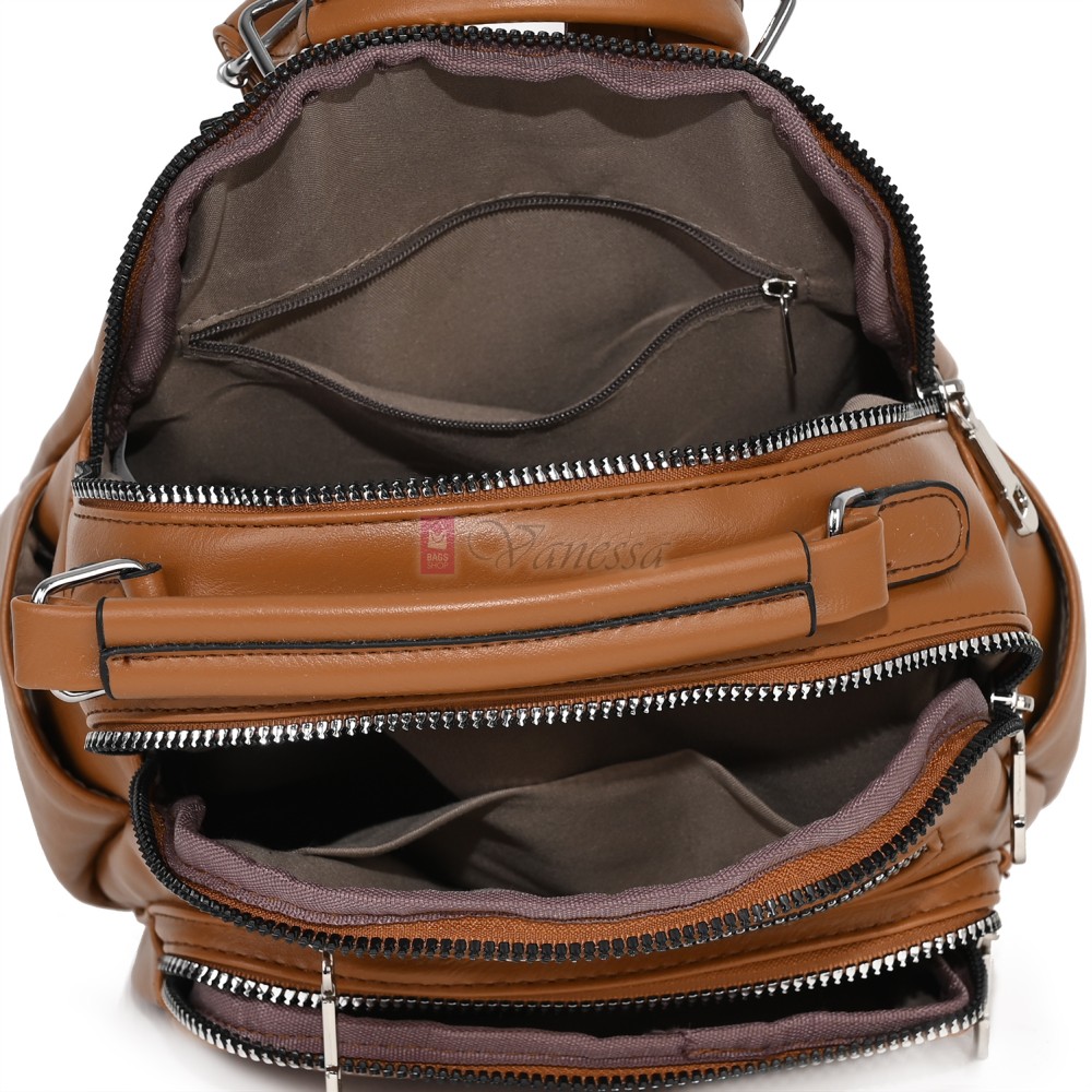 Дамска раница /чанта от еко кожа в кафяв цвят. Код: В 7906